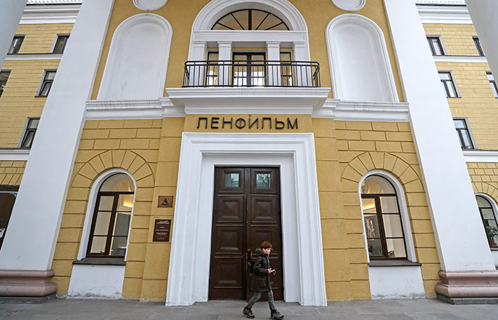 Путин передал 100% акций "Ленфильма" в собственность Санкт-Петербурга