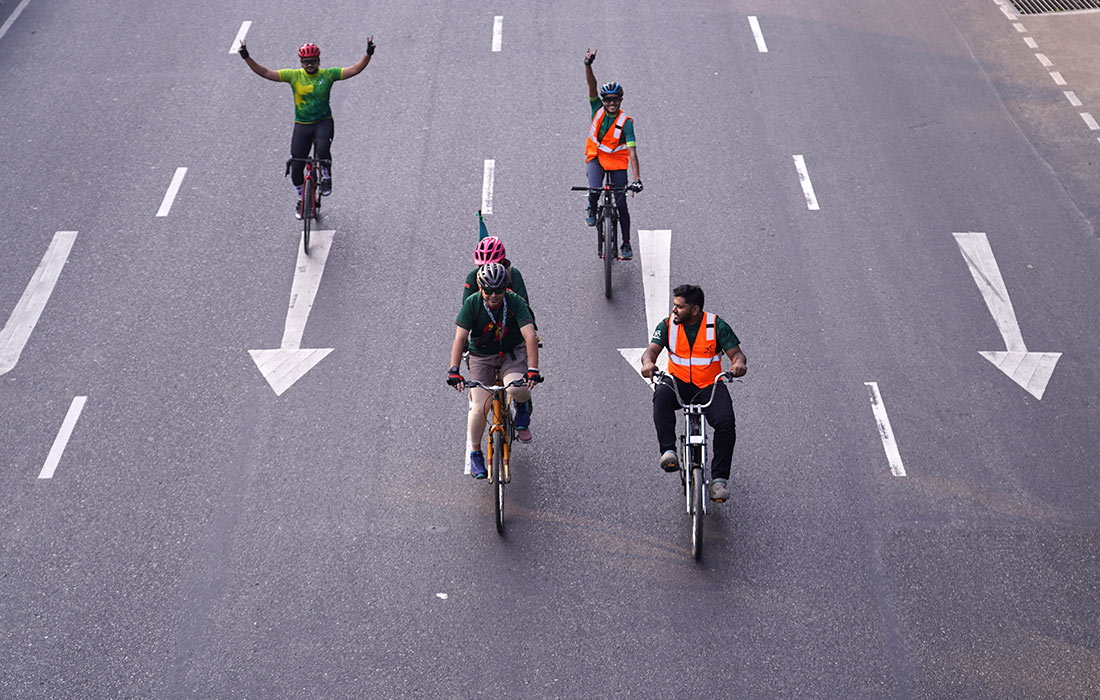 Велопробег в честь 54-й годовщины победы Бангладеш в войне за независимость в Дакке