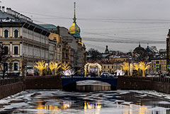 Мобильный интернет могут замедлять в местах новогодних мероприятий в Петербурге
