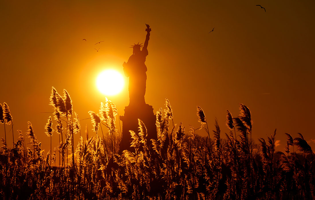 Восход солнца в Нью-Йорке