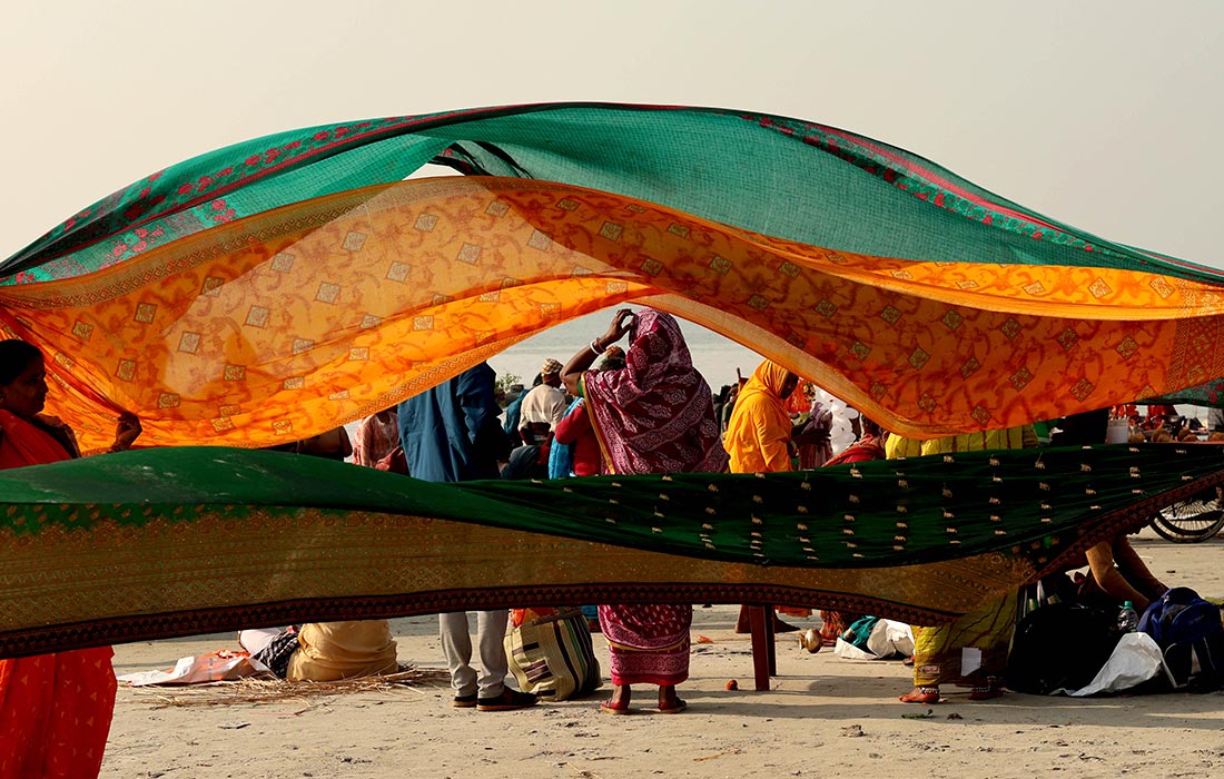 Ежегодная ярмарка Ганга-Сагар на острове Сагар в Индии