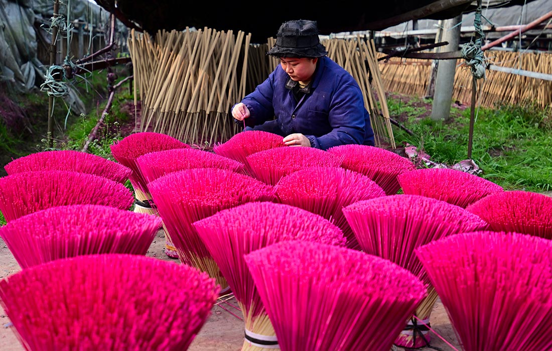 Изготовление благовоний в китайской провинции Сычуань