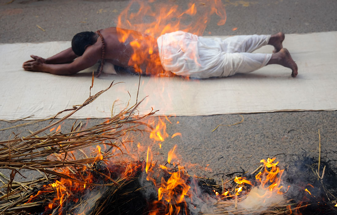 Индуистский фестиваль "Мадхав Нараян", посвященный богине Свастхани, в Непале