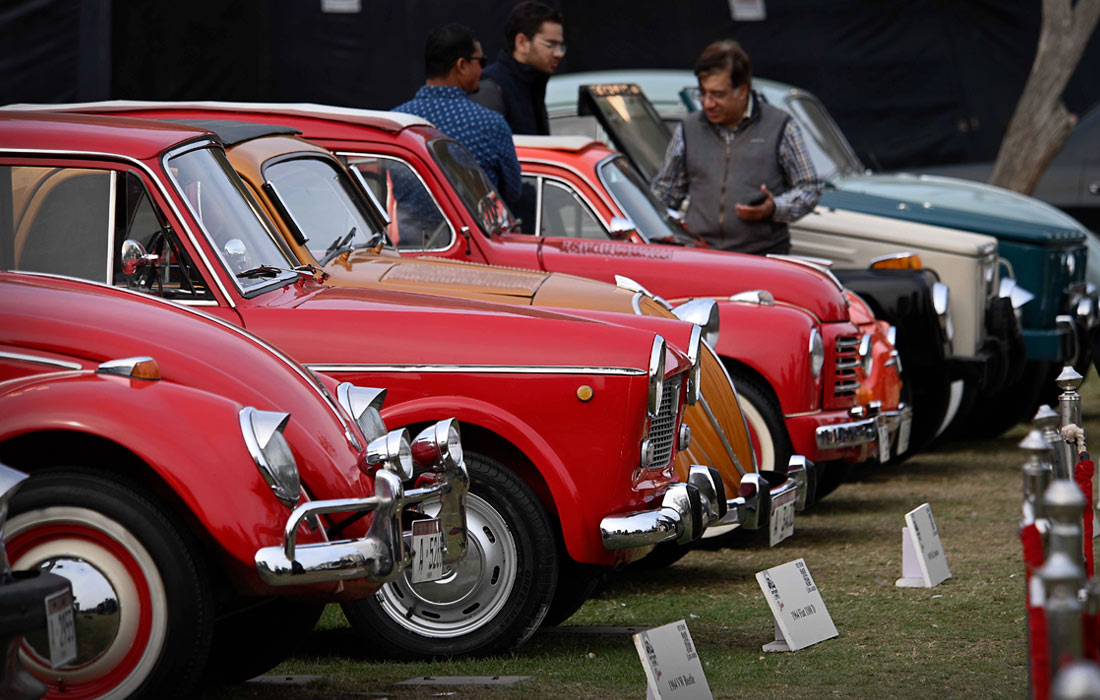 Выставка винтажных автомобилей в пакистанском Карачи