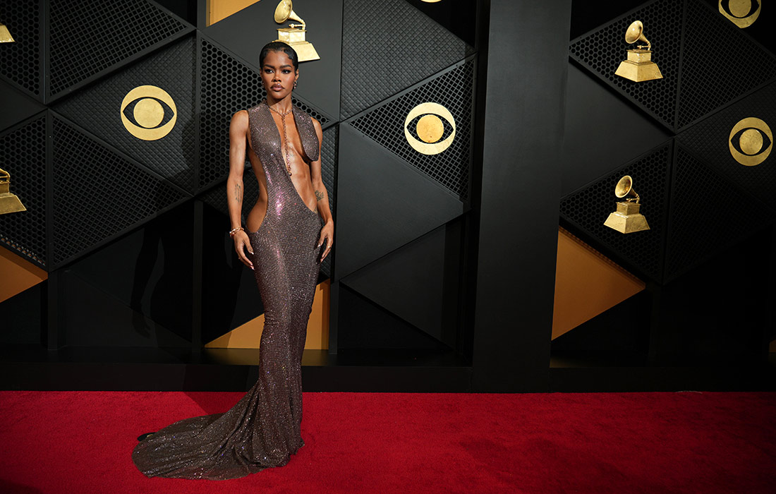 Певица и актриса Тейяна Тейлор на красной дорожке премии