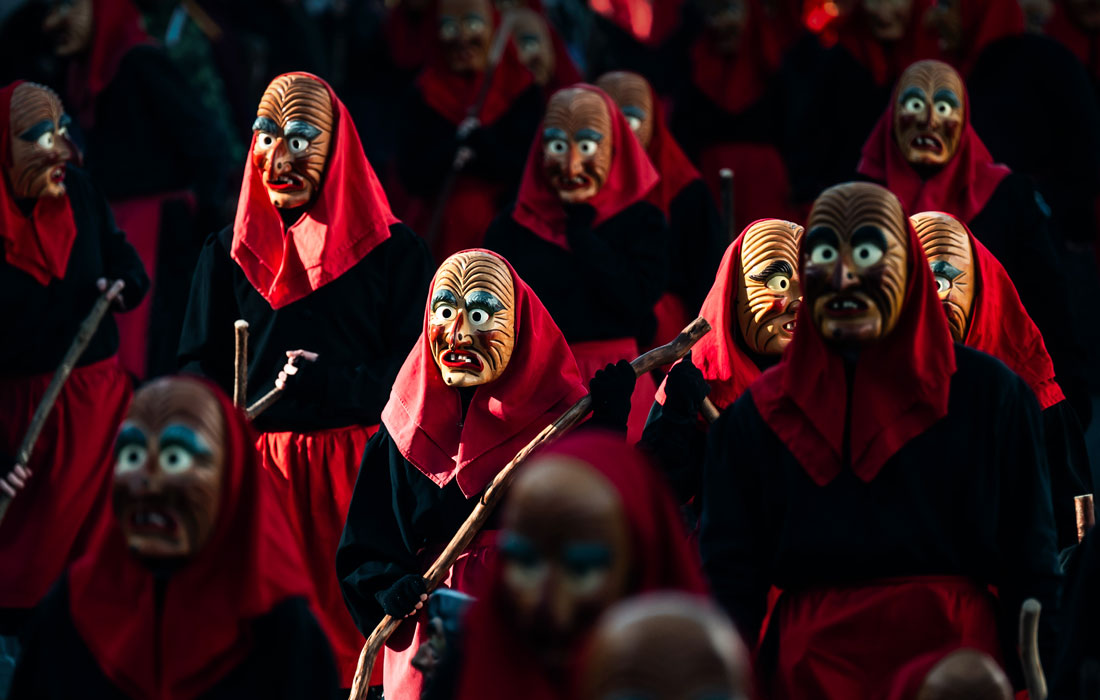 Парад шутов во время встречи стран G4 в немецком городе Ирслинген