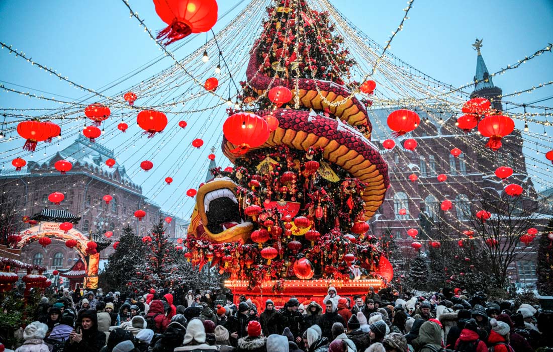 Открытие фестиваля "Китайский Новый год в Москве" на Манежной площади в Москве