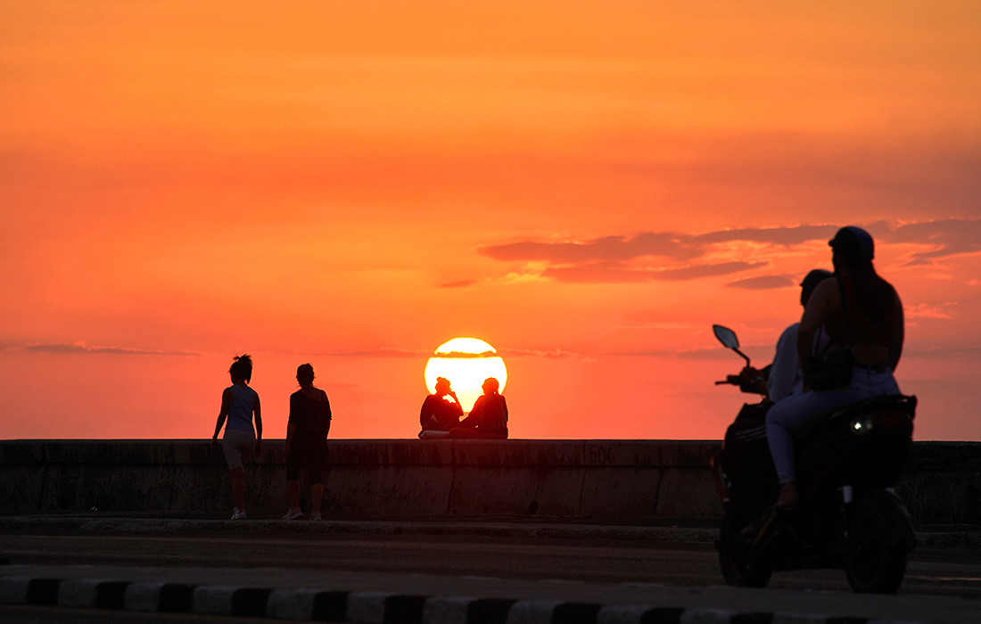 Закат солнца в Гаване, Куба