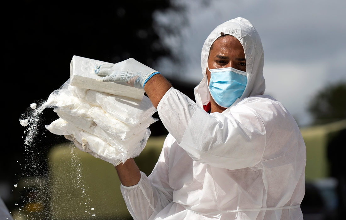 Власти Доминиканской Республики сожгли 2,5 тонны конфискованных наркотиков