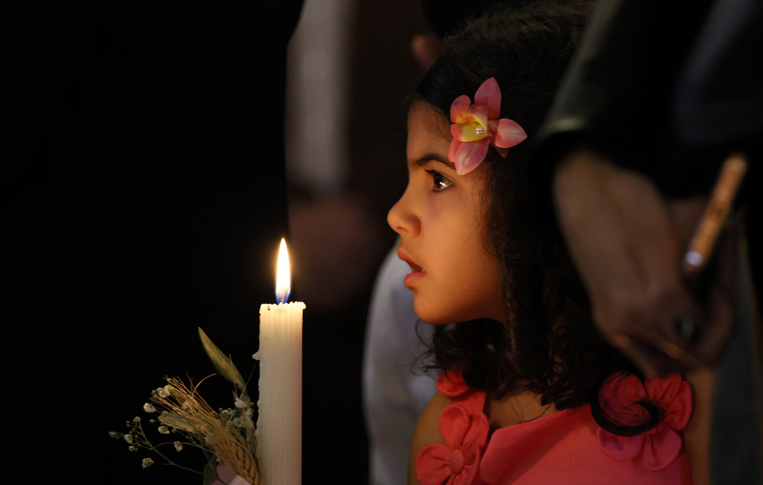 Традиционная месса в греко-католической церкви в городе Фанар, Ливан