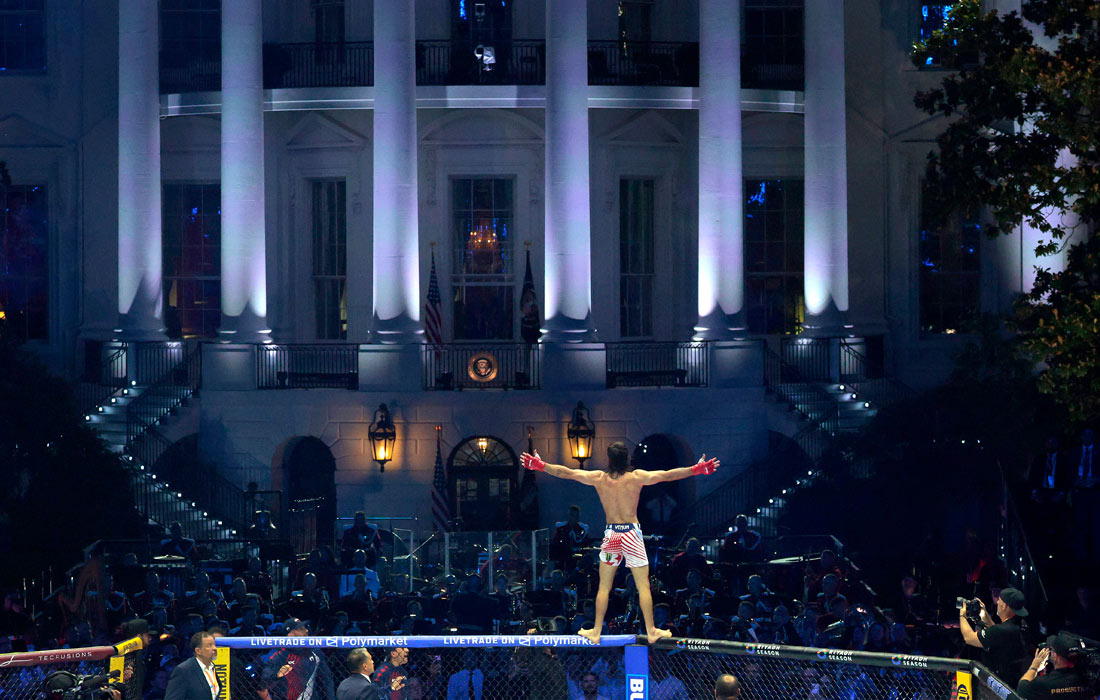 На Южной лужайке Белого дома прошел турнир UFC Freedom 250