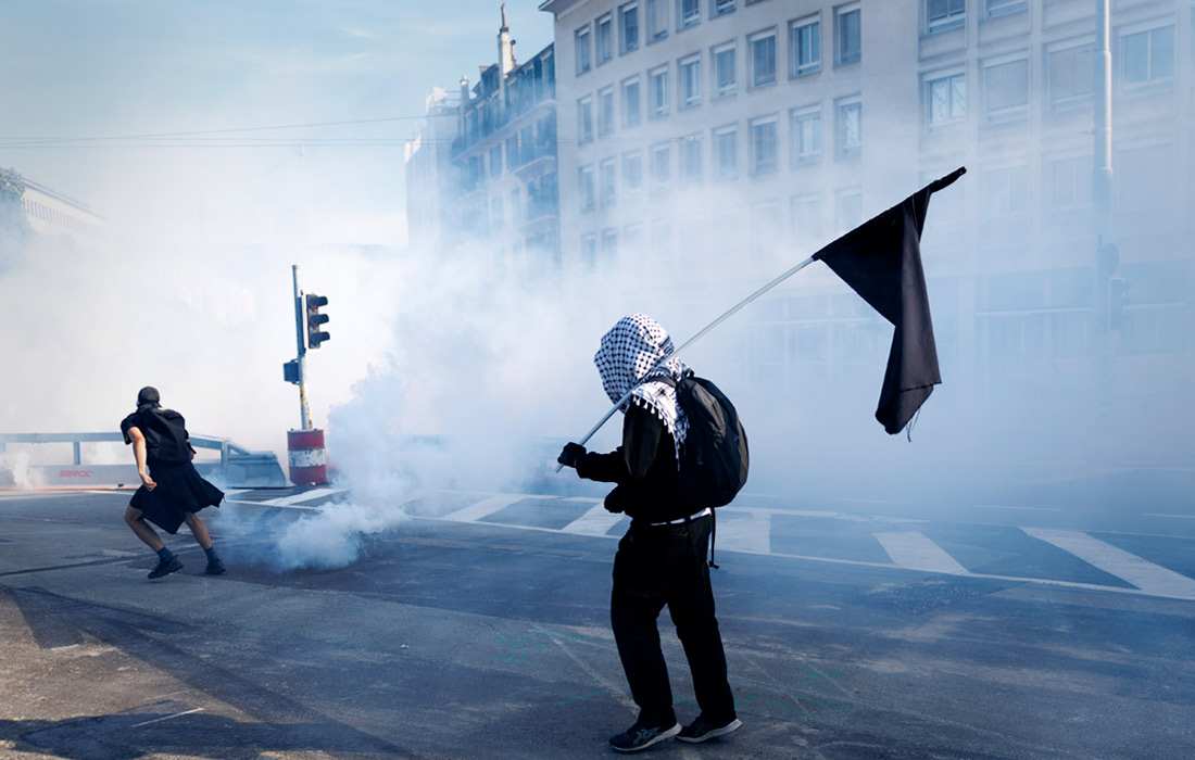 Акция протеста против саммита G7 в Женеве