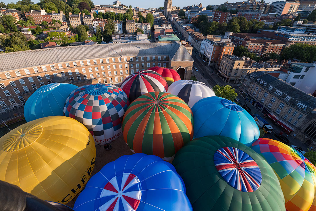 Международный фестиваль воздушных шаров Bristol Balloon Fiesta готовится к открытию в начале августа