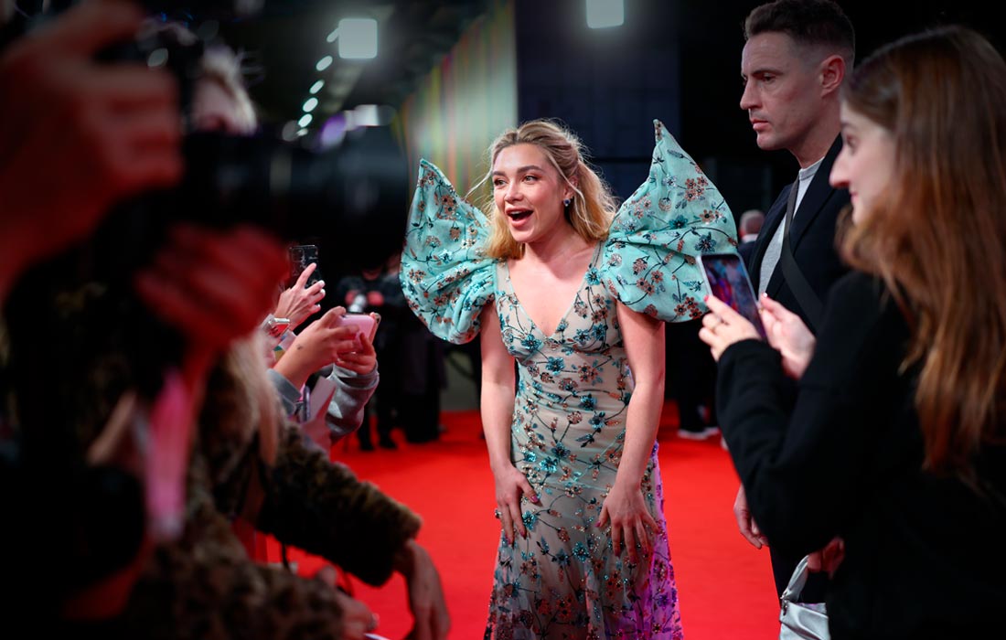 Актриса Флоренс Пью перед премьерой фильма "Клара и солнце" на Лондонском кинофестивале