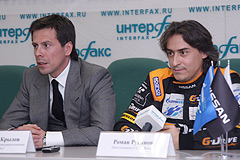 "Газпром нефть" осуществит первую заправку произведенных в России автомобилей Nissan