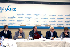 Повышение акцизов на топливо в конечном счете ударит по потребителю - эксперты