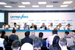 Перед экипажем российской команды Suprotec Racing стоит задача благополучно проехать весь маршрут ралли "Шелковый путь"