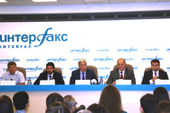 Если игрок надел футболку страны, он обязан выложиться - Зюганов