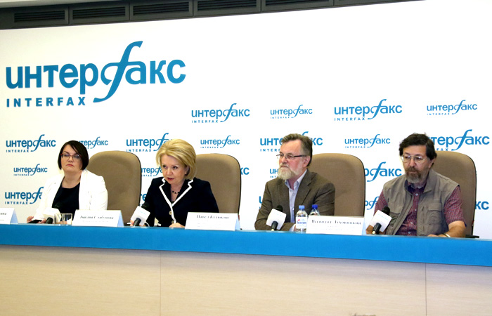 "Яблоко" выступает против поспешных действий в сфере образования