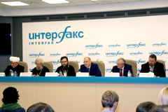 В МИД РФ обеспокоены попытками узаконить захват храмов на Украине