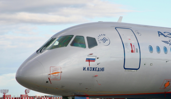 "Аэрофлот" пообещал снабдить дальневосточные рейсы "России" системами развлечения