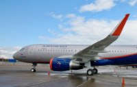 "Аэрофлот" закажет еще 100 самолетов Sukhoi Superjet 100 - газета