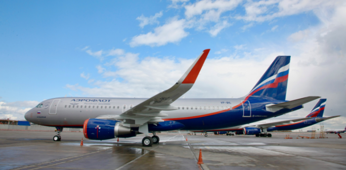 Аэрофлот вернул владельцам "золотых карт" бесплатный доступ в VIP-залы аэропортов Дерипаски