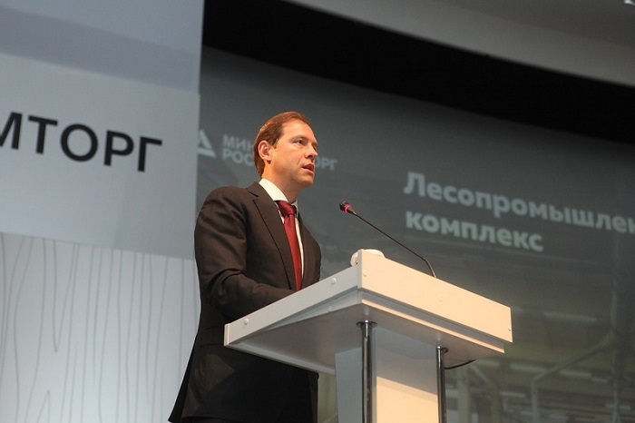Министр Денис Мантуров: за 10 лет в модернизацию и создание новых лесоперерабатывающих производств инвестировано около 870 млрд рублей