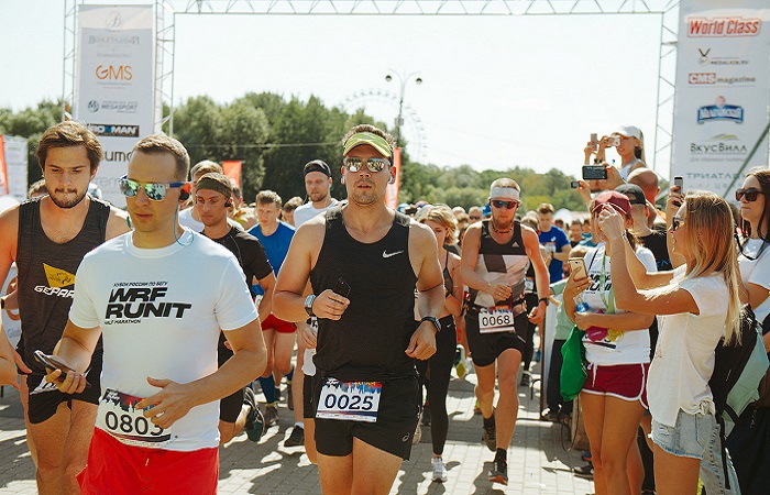 Кубок России по бегу WRF - RUNIT Halfmarathon прошел 19 августа