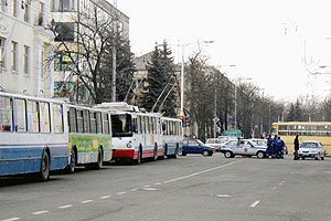 "Черные ястребы" берут слово