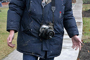 "Война" натолкнулась на людей в штатском