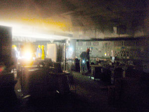 Радиация зашкаливает, реактор поврежден