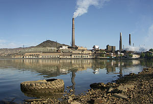 Путин поручил стимулировать экологию