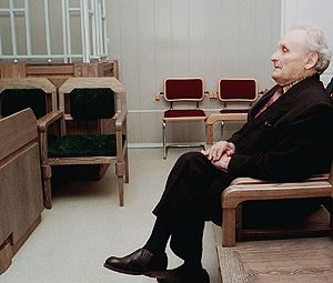 Умер Василий Кононов