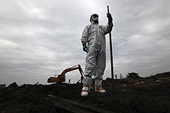 "Фукусиму" приравняли к Чернобылю