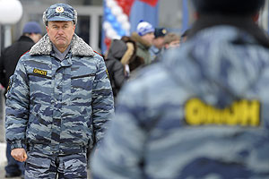 Хаустов остается командиром ОМОН