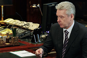 Собянин не заходит в Интернет, но знает, что там пишут