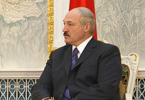 Лукашенко: "Нечего проедать хлеб"