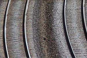 Взрыв на железной дороге: теракт как основная версия