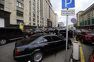 Дума соревнуется против мигалок