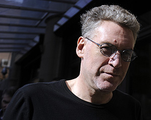 Троицкий споет