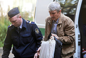 Лебедева поселят в сосновом бору