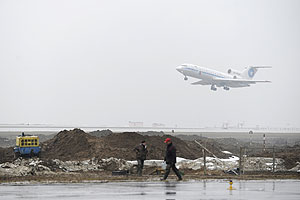 Первые лица возвращаются на обычный маршрут