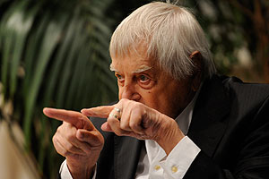 C Любимовым готовы расстаться?