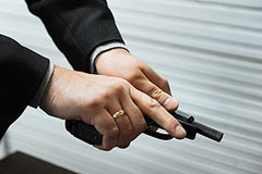 Медведев против оружия