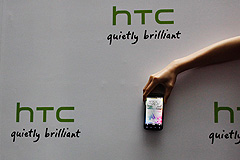 Apple против HTC: раунд за американцами