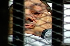Мубарак вину не признает