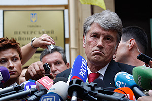 Тимошенко не стала судить Ющенко