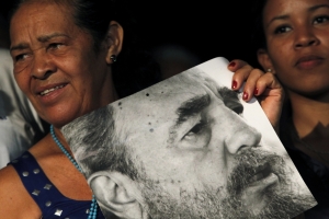 Слухи о смерти Кастро не подтверждаются