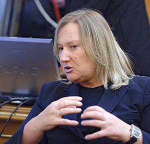 Батурину принудительно не привести